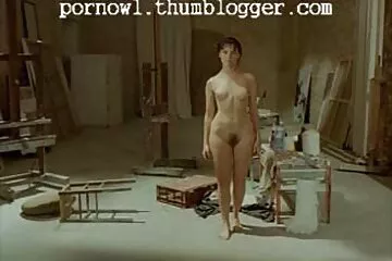 Nyert egy vitát egy kibaszott vörös családi sex videok hajú punci felálló mellekkel, közelről.