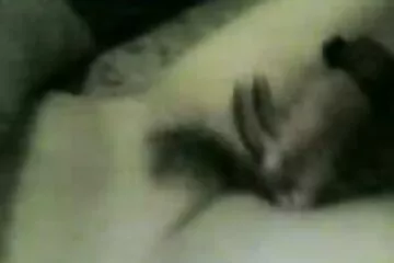 A felálló mellű latin néhány éven belül híres erotikus modell családi szex videók lesz.