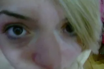 Összeállítás videó gyönyörű perverz családi szex csajokkal, akiket duplán szarnak a srácok.