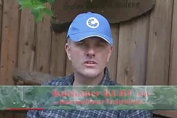 Seggfej indián nagy mellekkel teljesíti házastársi kötelességét. szex videok csaladi