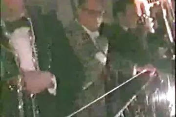 Részletes videóriport egy családi szexvideok gyönyörű szőke házasságtöréséről.