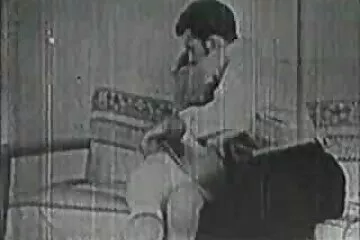 Elveszett telefon videó extrém torok szopással és csaladi szexvideok kunyhósággal.