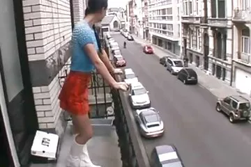 Orosz pornó egy elbűvölő cukival a családi sex video karácsonyfa alatt.