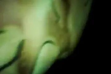 Egy férfi csak annyit tud a gyönyörű szamár párjáról, csaladi xex hogy egy fiatal hölgy nagy rangban.